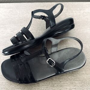 NWOT SAS San Antonio Shoes Black Leather Sandals 10